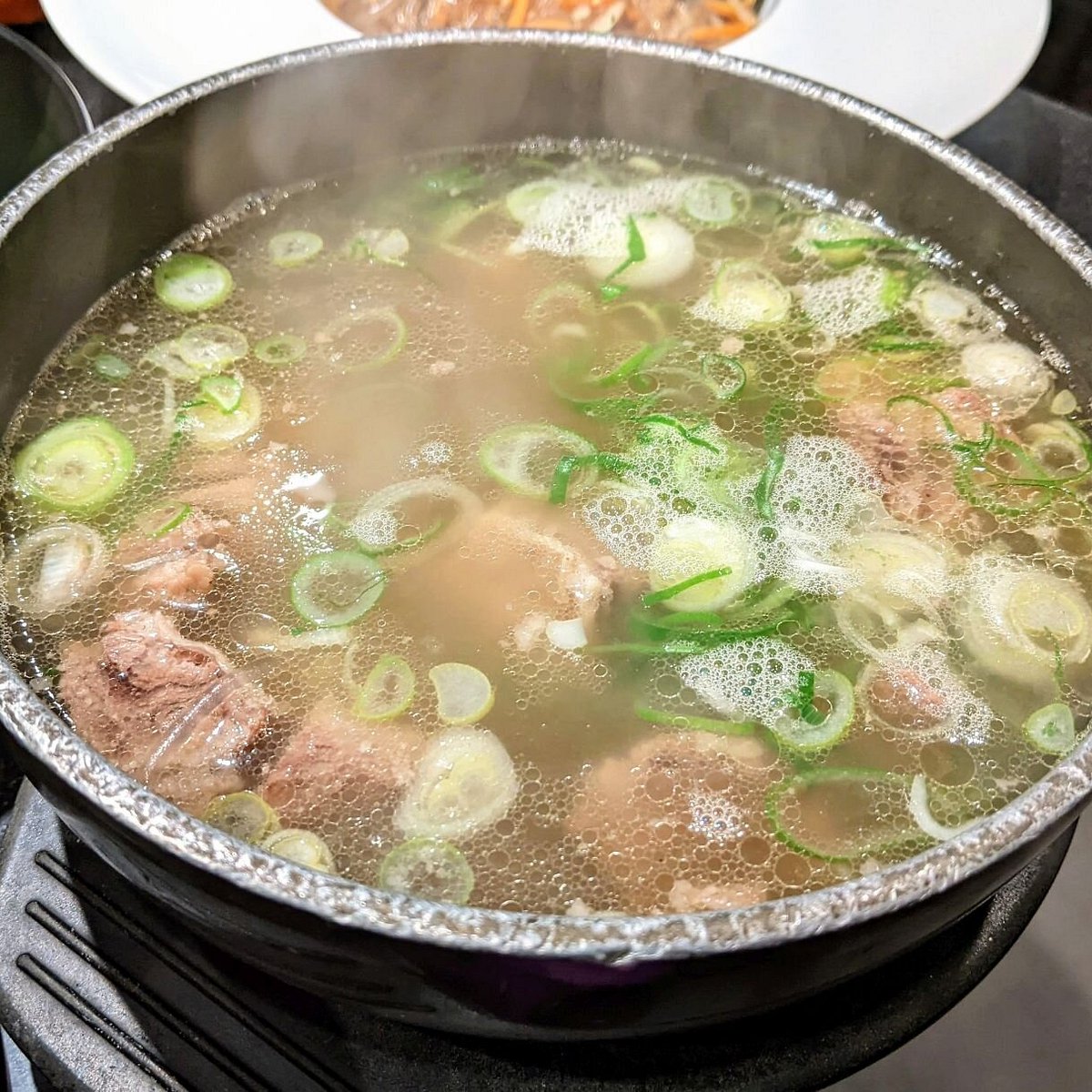 Park's BBQ signature dishes Parks Gal-Bi (cooked)
Beef Short Rib Soup with Rice Cake
Jap Chae